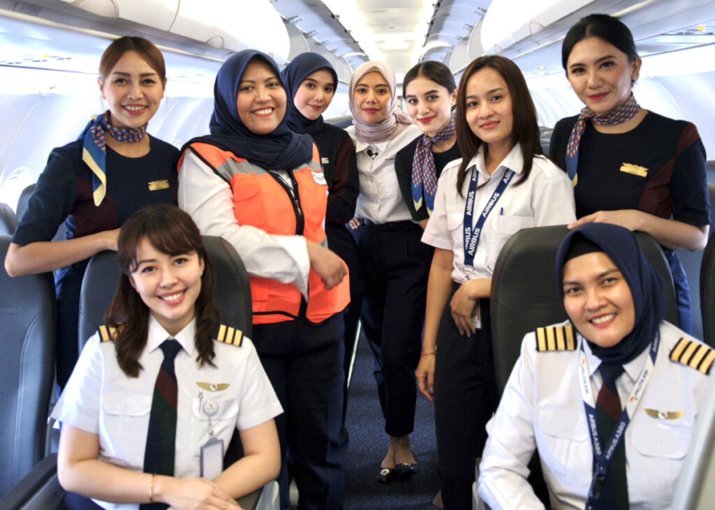 Pelita Air meluncurkan ‘Kartini Flight’ untuk mengakui semakin besarnya peran perempuan