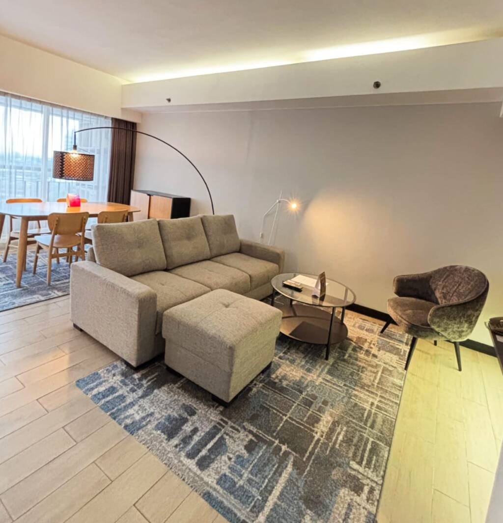 Suite keluarga di Fambulaga Modern Grand Apartment Hotel Bandungda