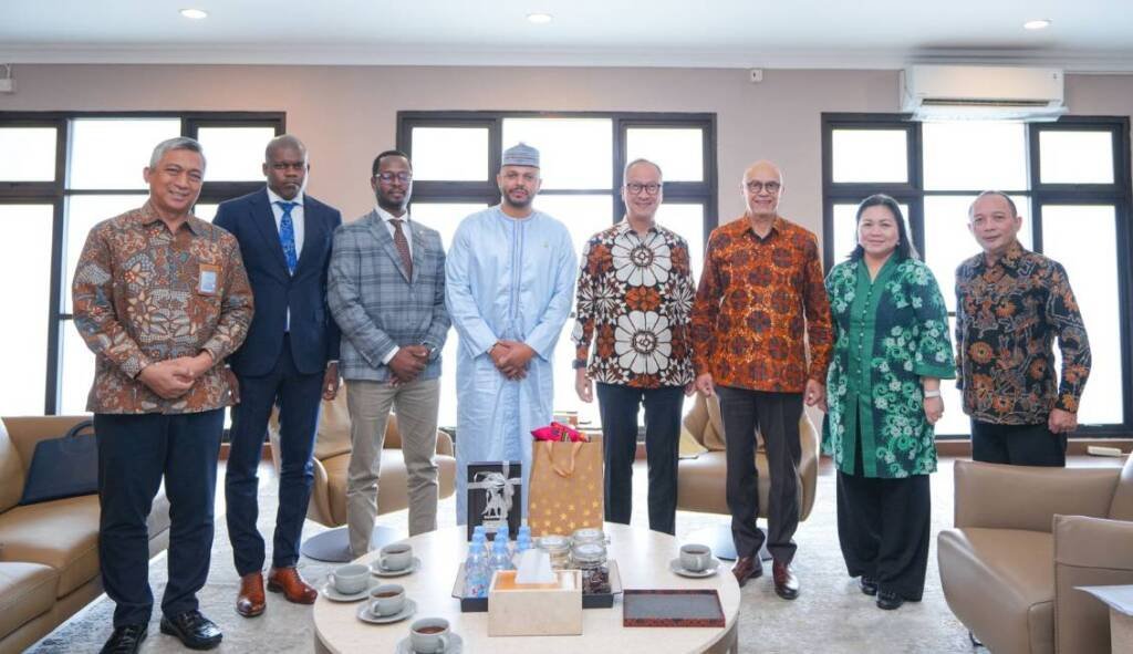 Kementerian Perindustrian dan Teknologi Informasi mendorong industri kreatif menjadi tulang punggung perekonomian nasional dan diplomasi global