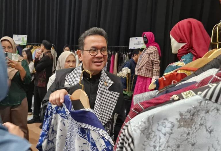JMFW mendorong UMKM yang kuat di industri fashion nasional dan pasar global