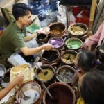 Mengembalikan pasar (Pasar Kangen) untuk menyembuhkan nostalgia makanan jaman dulu INACRAFT Yogyakarta